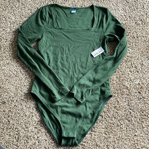 Old Navy Green Square Neck Long Sleeve Bodysuit Size S NWT
